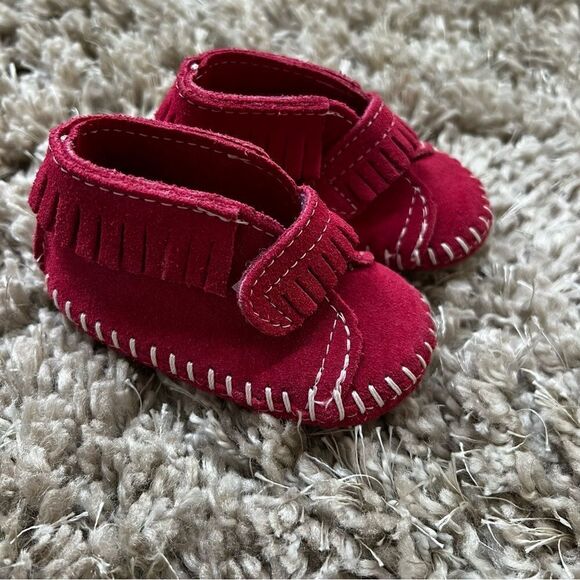 Minnetonka Front Strap Baby Bootie Moccasin Size 1 - Picture 3 of 8